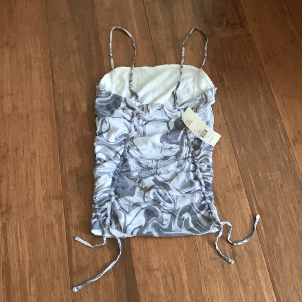 NWT Urban Outfitters Tasmin Mesh Grey Psychedelic Ruched Cropped Cami Top Size S - Picture 3 of 6